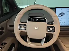2025 Li Auto i6 4WD Standard — фото 11