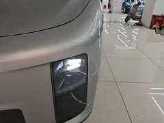 2025 Li Auto i6 4WD Standard — фото 24