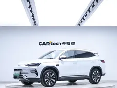 2025 BYD Song PLUS DM-i PHEV 112KM Smart Driving Premium, белый — фото 1