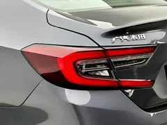 2022 Honda Accord 260TURBO Luxury — фото 30