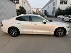 2023 Volvo S60 B4 Luxury, белый — фото 6