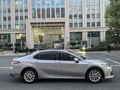 2021 Toyota Camry Hybrid 2.5HS Fashion — фото 6