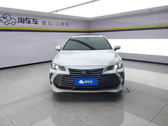 2019 Toyota Avalon Hybrid 2.5L Luxury, белый — фото 2