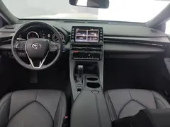 2019 Toyota Avalon Hybrid 2.5L Luxury, белый — фото 12