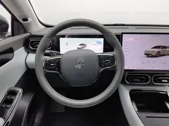 2024 Leapmotor C01 EREV 216 Premium — фото 11