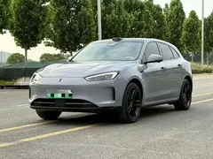 2024 Aito M5 EREV Max RWD Advanced Smart Driving — фото 1