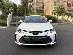 2022 Toyota Corolla 1.2T S-CVT Pioneer Plus, белый — фото 2
