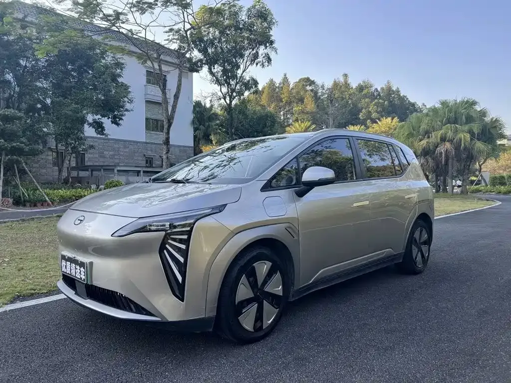 2022 GAC Aion Y Plus 70 Smart Lead