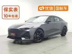 2022 Changan UNI-V 1.5T Premium — фото 1