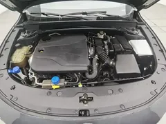 2022 Changan UNI-V 1.5T Premium — фото 6