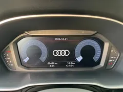 2021 Audi Q3 35 TFSI Sport, белый — фото 10