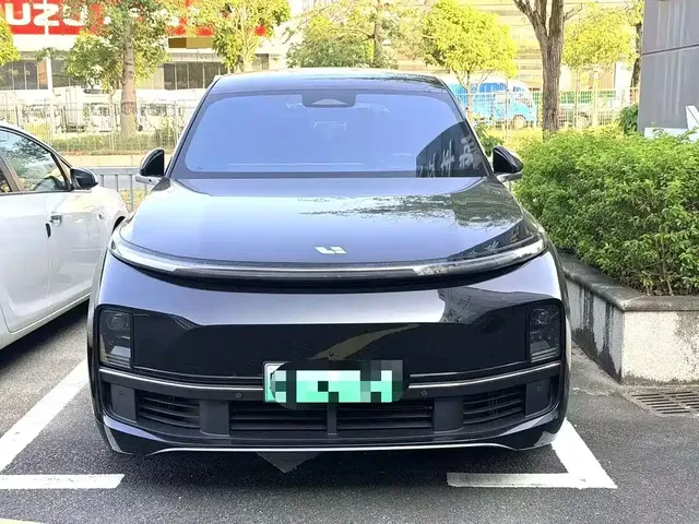 2024 Li Auto L8
