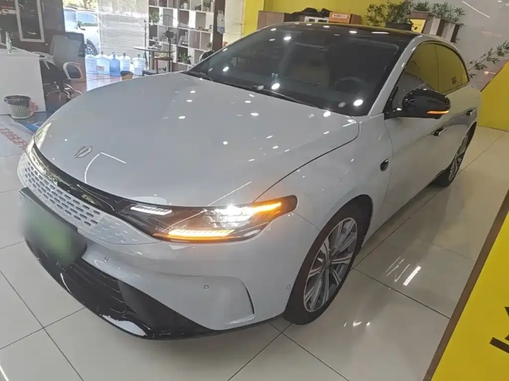 2024 Leapmotor C01 EREV 316 Premium