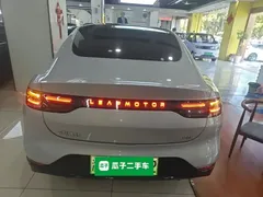 2024 Leapmotor C01 EREV 316 Premium — фото 4