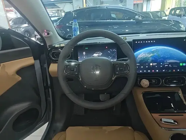 2024 Leapmotor C01 EREV 316 Premium