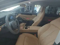 2024 Leapmotor C01 EREV 316 Premium — фото 11
