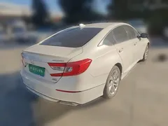 2018 Honda Accord 260TURBO Elite, белый — фото 4