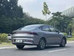 2023 BYD Qin PLUS Champion DM-i PHEV 55KM Leading — фото 6