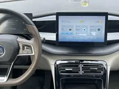 2023 BYD Qin PLUS Champion DM-i PHEV 55KM Leading — фото 21