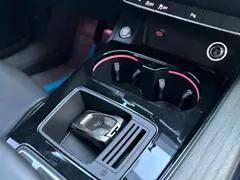 2023 Audi A4L 40 TFSI Luxury Dynamic, белый — фото 17