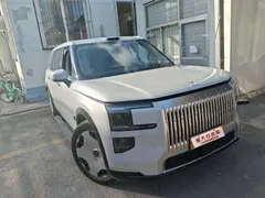 2025 Zeekr 9X Hyper 70kWh 6-seat, белый — фото 1