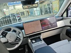 2025 Zeekr 9X Hyper 70kWh 6-seat, белый — фото 6