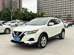 2021 Nissan Qashqai 2.0L CVT, белый — фото 1