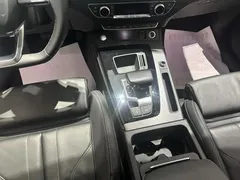 2022 Audi Q5L 40T Luxury, чёрный — фото 10