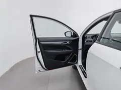 2021 Geely Emgrand UP 1.5L CVT Luxury, белый — фото 8