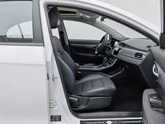 2021 Geely Emgrand UP 1.5L CVT Luxury, белый — фото 23
