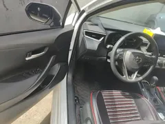 2021 Toyota Corolla TNGA 1.5L CVT Pioneer, белый — фото 17