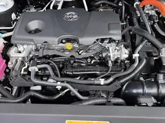 2023 Toyota Highlander 2.5L Hybrid 4WD Premium 7-seat, белый — фото 9