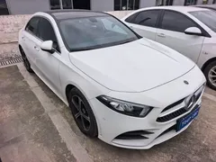 2022 Mercedes-Benz A-Class A 200 L Sedan Sport, белый — фото 3
