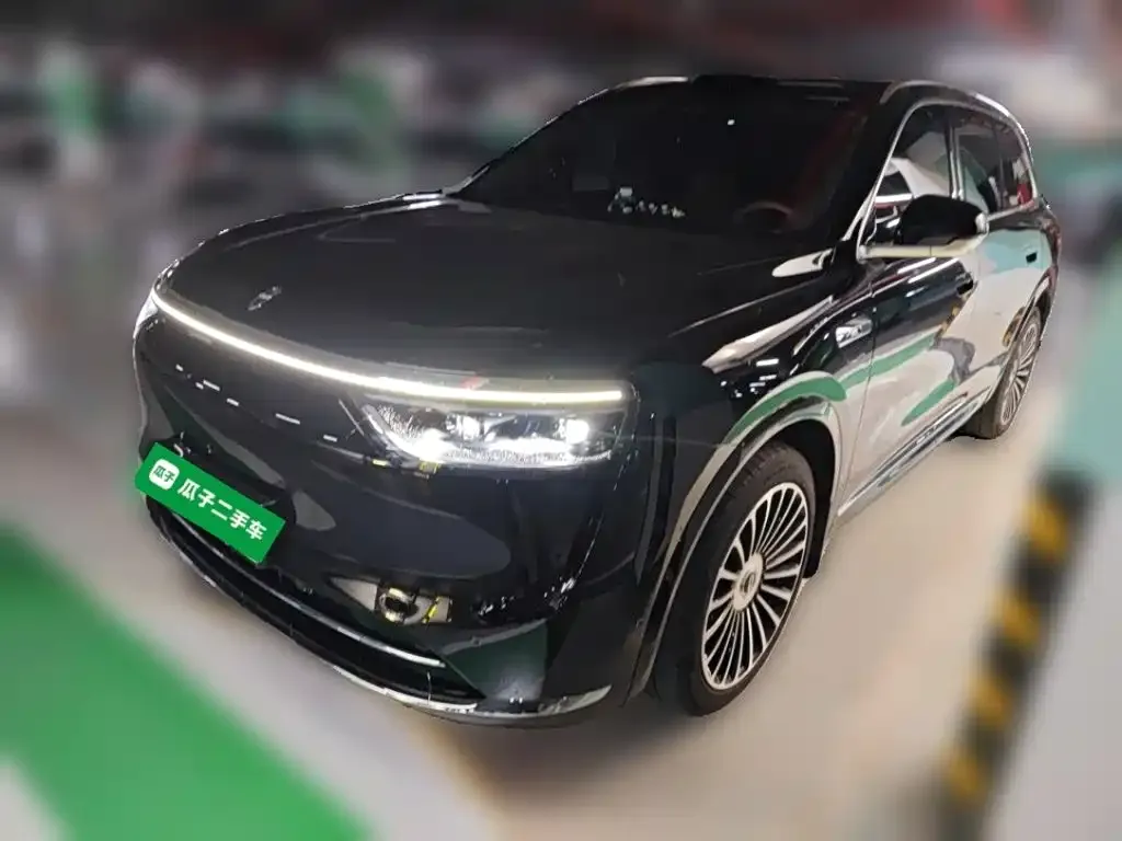 2025 Aito M8 EREV Max+ 53.4kWh 6-seat 192-line LiDAR