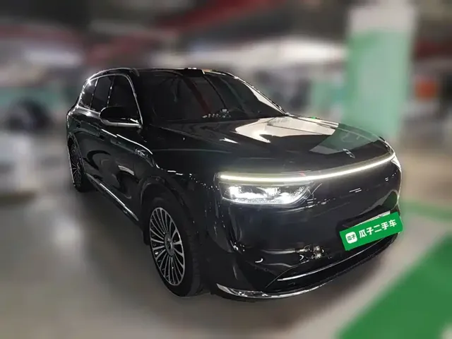 2025 Aito M8 EREV Max+ 53.4kWh 6-seat 192-line LiDAR