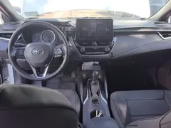 2022 Toyota Levin Hybrid 1.8H E-CVT Leading, белый — фото 10