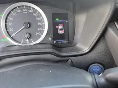 2022 Toyota Levin Hybrid 1.8H E-CVT Leading, белый — фото 13
