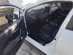 2022 Toyota Levin Hybrid 1.8H E-CVT Leading, белый — фото 17