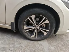 2022 Nissan Sylphy 1.6L XL CVT, белый — фото 24