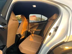 2022 Lexus UX 260h, белый — фото 6