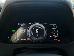 2022 Lexus UX 260h, белый — фото 15