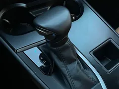 2022 Lexus UX 260h, белый — фото 19