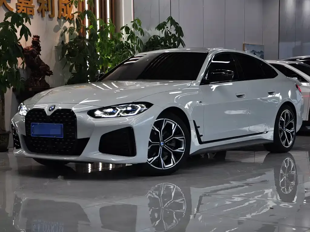 2022 BMW 4 Series 430i Gran Coupe M Sport Night Package