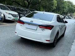 2020 Toyota Corolla Hybrid E+ 1.8L Hybrid E-CVT Comfort, белый — фото 4