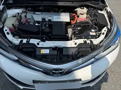 2020 Toyota Corolla Hybrid E+ 1.8L Hybrid E-CVT Comfort, белый — фото 17