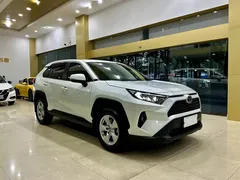 2023 Toyota RAV4 2.0L CVT 2WD, белый — фото 6