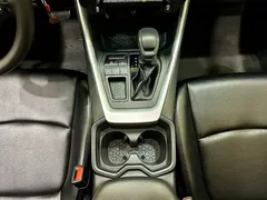 2023 Toyota RAV4 2.0L CVT 2WD, белый — фото 16