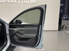 2024 BYD Qin L PHEV 120KM Exceed, синий — фото 25