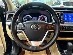2021 Toyota Highlander 2.0T 4WD Elite 7-seat, чёрный — фото 8