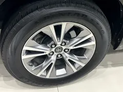 2021 Toyota Highlander 2.0T 4WD Elite 7-seat, чёрный — фото 17